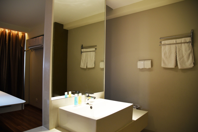 Bathroom 2, Life Pai Hotel (Langfang Guangming Dongdao Branch), Langfang