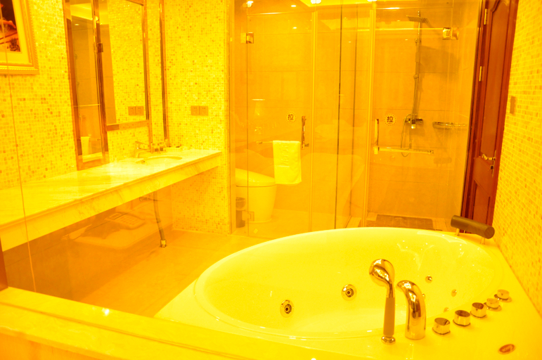 Bathroom 3, Changxing fuqian hotel, Huzhou