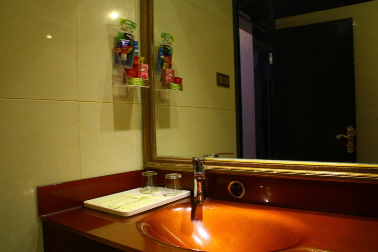 Bathroom 2, Sunshine Paris Business Hotel, Quanzhou