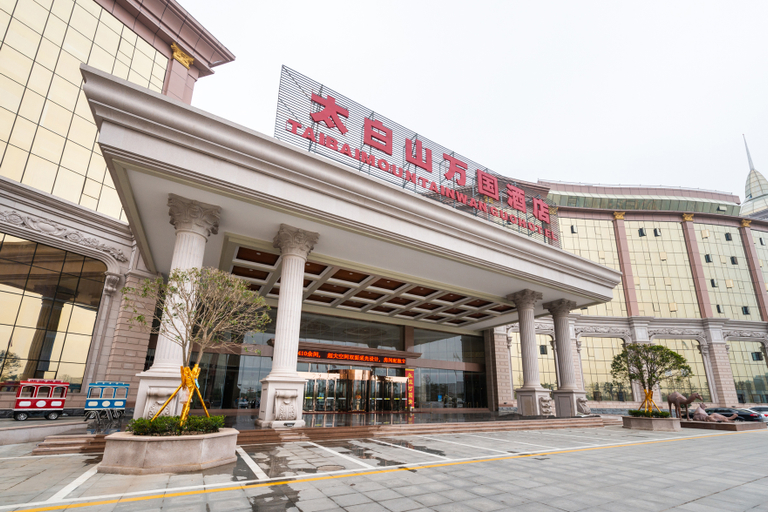 Exterior & Views 1, Taibai Mountain Wanguo Hotel, Baoji