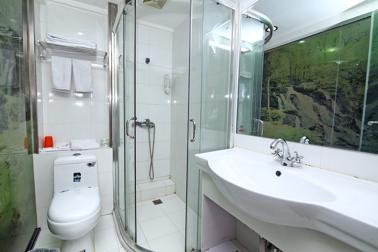 Bathroom, Shanghai Hanci E-sports Hotel, Shanghai