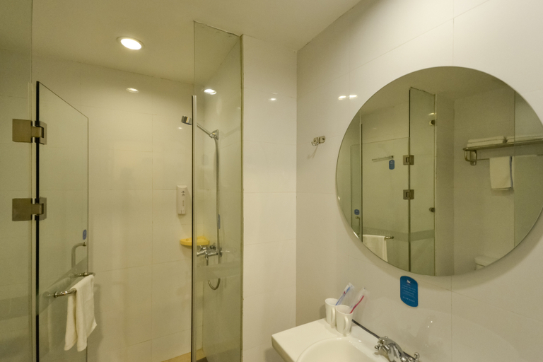 Bathroom 4, Hanting Hotel Taizhou Jiaojiang, Taizhou