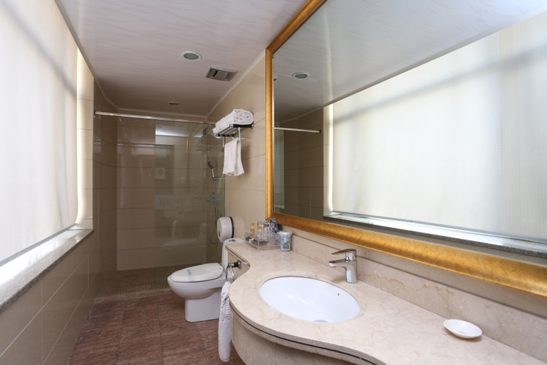 Bathroom 4, Starway Hotel Yushu Terminal Station, Changchun