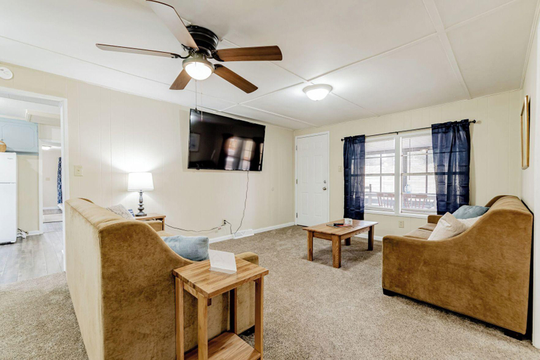 Others 5, Adorable on Taylor Both Units, Lexington