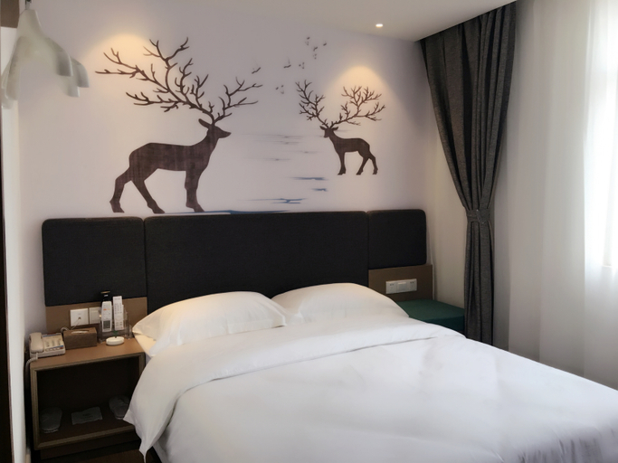 Bedroom 2, Heng 8 chain hotel (Guiyang Qianling Mountain Park Store), Guiyang