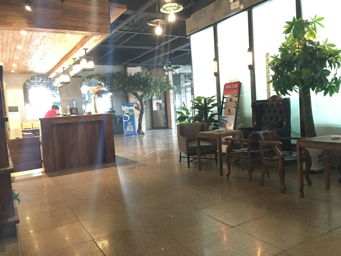 Others 4, Zhongzhou Hotel (XingHe Road), Hebi