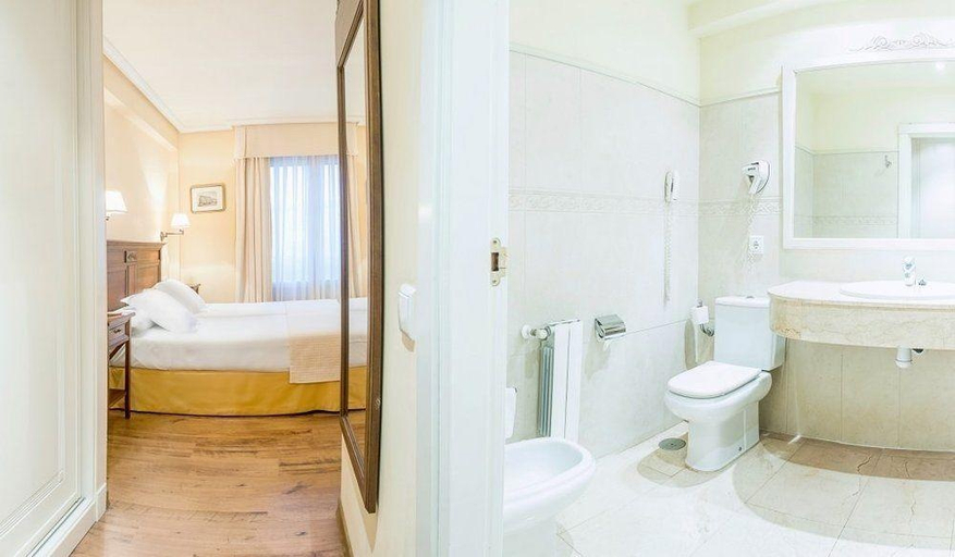 Bathroom 5, Hotel Silken La Hacienda de Don Juan, Asturias