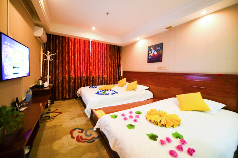 Bedroom 2, Dunhuang Shengshi Hotel, Jiuquan