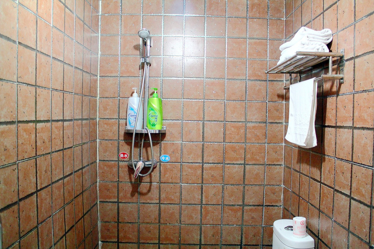 Bathroom 3, 如家チャイナイン(China Inn)ホテル(南京勝太西路地下鉄駅)(如家华驿酒店(南京胜太西路地铁站店)), Nanjing