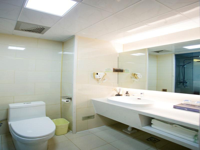 Bathroom 3, GreenTree Inn Liaocheng Xinxian Bus Business hotel, Liaocheng