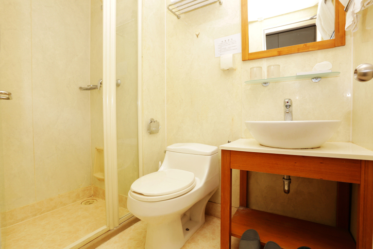 Bathroom 3, Nanjing City Inn Dragon International, Nanjing