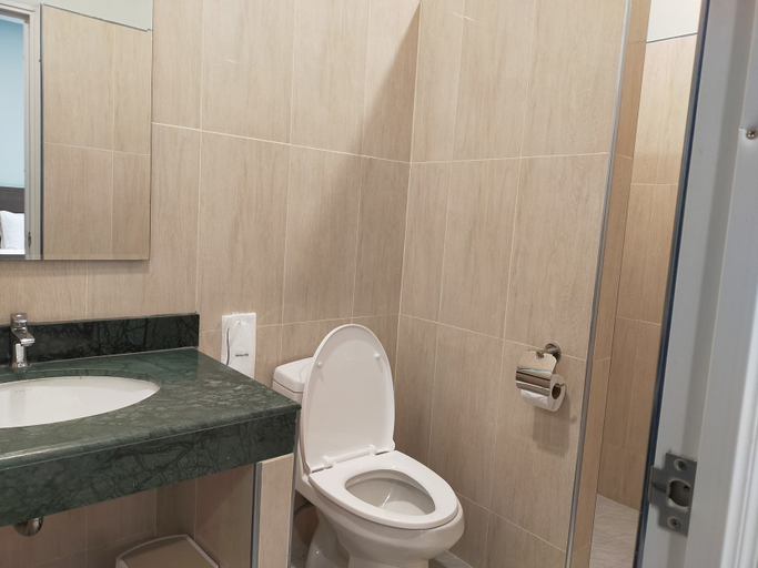 Bathroom 4, Sea Sun Bungalow & Hotel Resort, Koh Chang