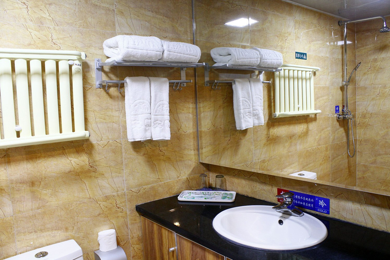 Bathroom 2, Shaanxi Cultural Relics Boutique Hotel, Xi'an