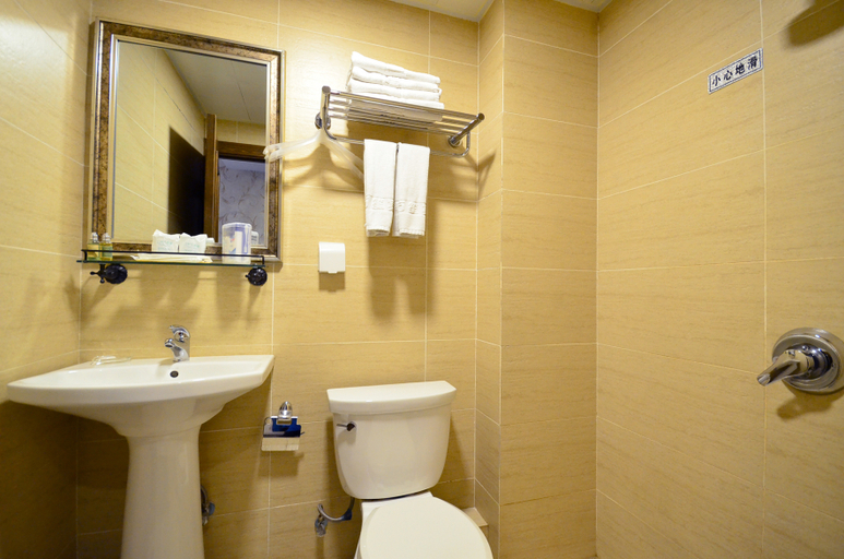 Bathroom 2, Wansheng Hotel (Harbin Central Street), Harbin