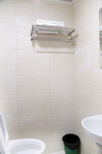 Bathroom, Yincheng Hotel, Shenzhen