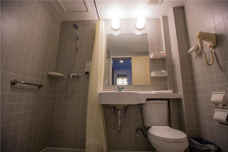 Bathroom 4, Ji Hotel, Zhoushan