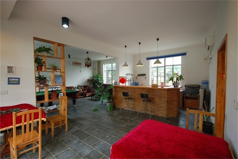 Food & Drinks, West Bank Oxygen Bar Linshe, Shanghai