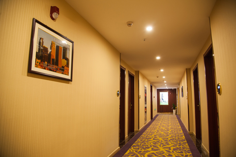 Others 4, Super 8 Hotel (North Square of Suzhou Railway Station), Suzhou