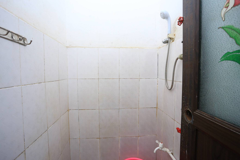 Bathroom, Xinghe Hostel, Shenzhen