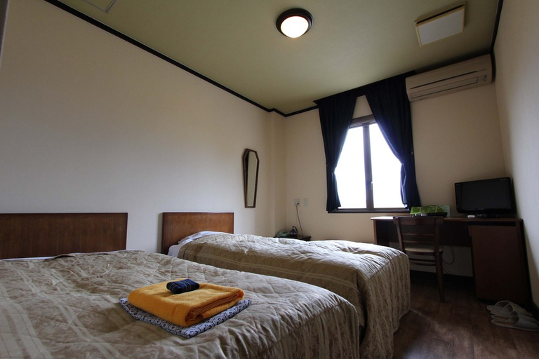 Bedroom 2, Matsushima Petit Hotel Bistro Abalon, Matsushima