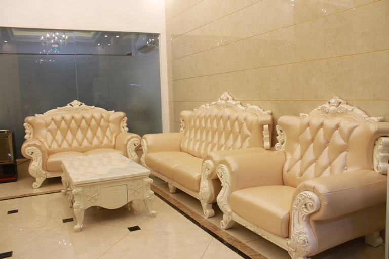 Others 3, Yunlai Hotel (Xinfeng Xihe North Road), Ganzhou