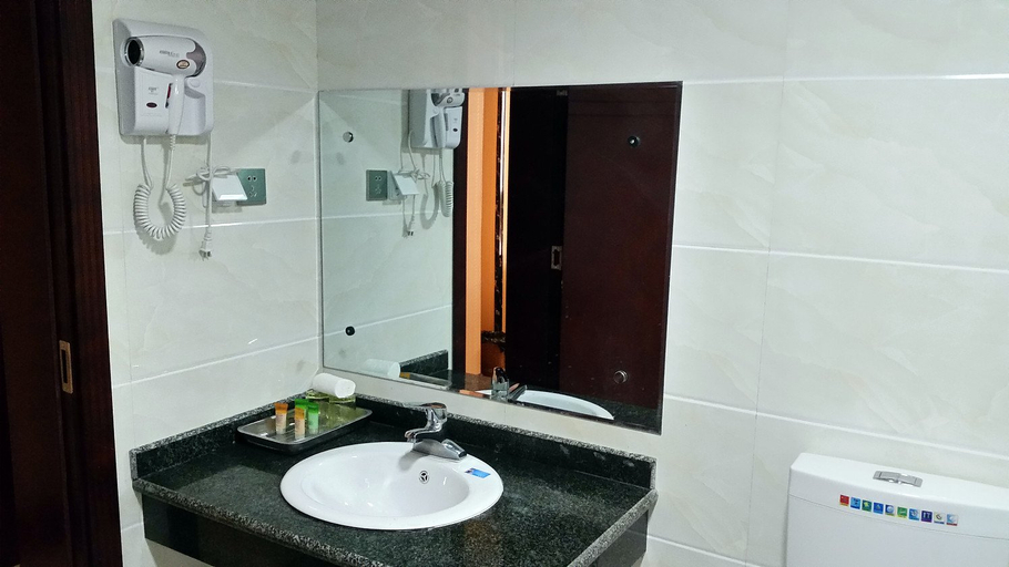 Bathroom 3, Keston Hotel, Nagchu