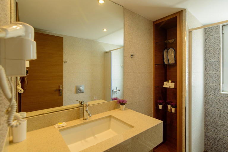 Bathroom 3, Relax Paleochora, Crete