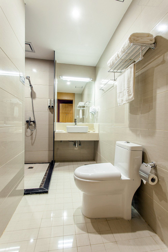 Bathroom, Longhu Hotel (Chengdu Dongjiao Memory Store), Chengdu