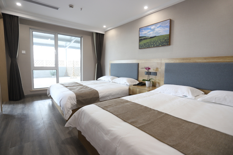 Bedroom 2, Balaton hotel, Shaoxing