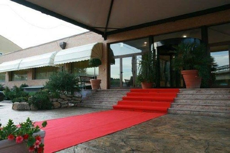 Exterior & Views 2, Park Hotel Paradiso, Enna
