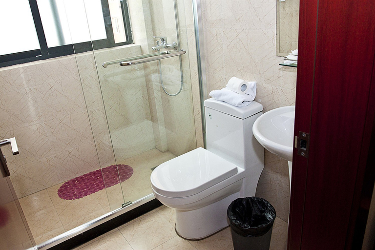 Bathroom 3, Shankee Hotel (Shanghai Baoshan Yanghang Town), Shanghai