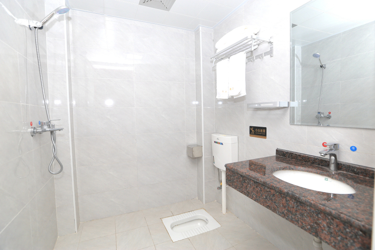 Bathroom 3, Yijia Hotel, Louxing District, Loudi City, Loudi