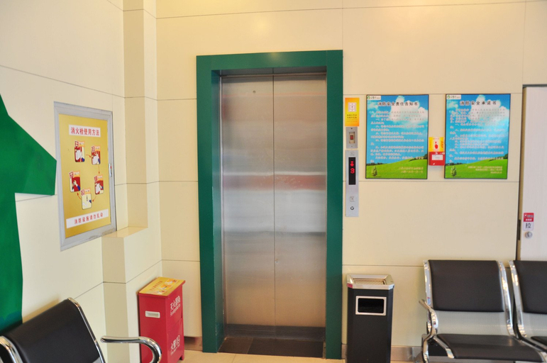 Others 5, Eaka Hotel (Zhufeng Street, Liucun Metro Station, Development Zone), Shijiazhuang