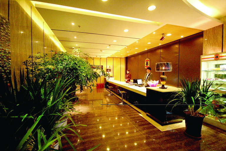 Food & Drinks, Super 8 Collection Hotel (Lanzhou Railway Station Hongxingxiang Subway Station), Lanzhou