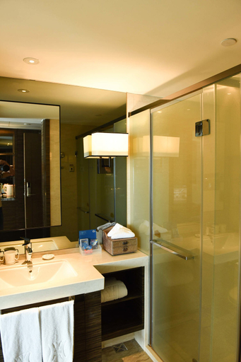 Bathroom 4, Shantou Haiyi Panorama Hotel, Shantou