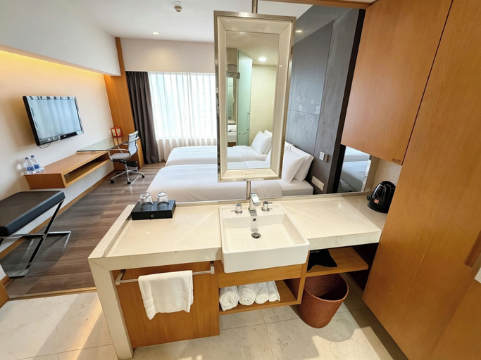 Bathroom 5, Grand Mercure Dongguan Humen, Dongguan