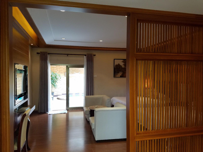 Bedroom 5, Gaotan Hot Spring Hotel, Guangzhou