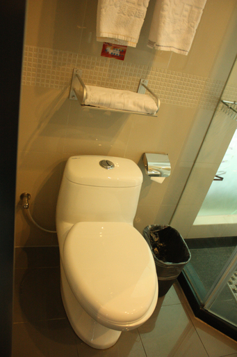 Bathroom 2, Home Inn Motel (Zhuji Xishi Hometown), Shaoxing