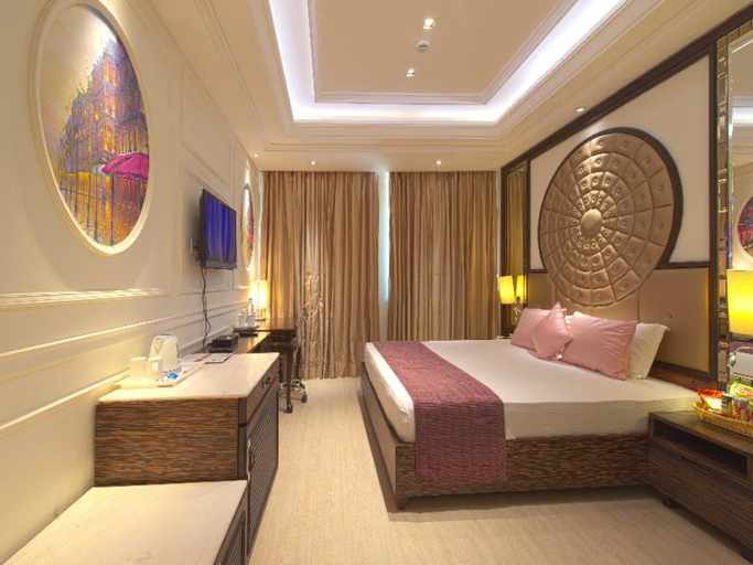 Bedroom 5, The First Hotel, Chandigarh