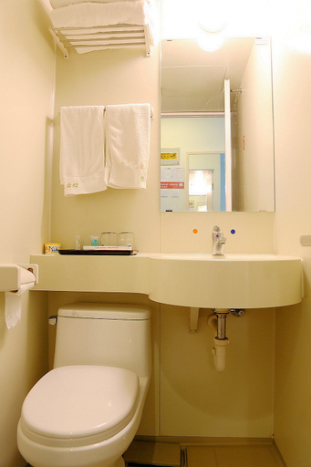 Bathroom 3, Changee Hotel MINI (Beijing Wangfujing Dengshikou Subway Station), Beijing