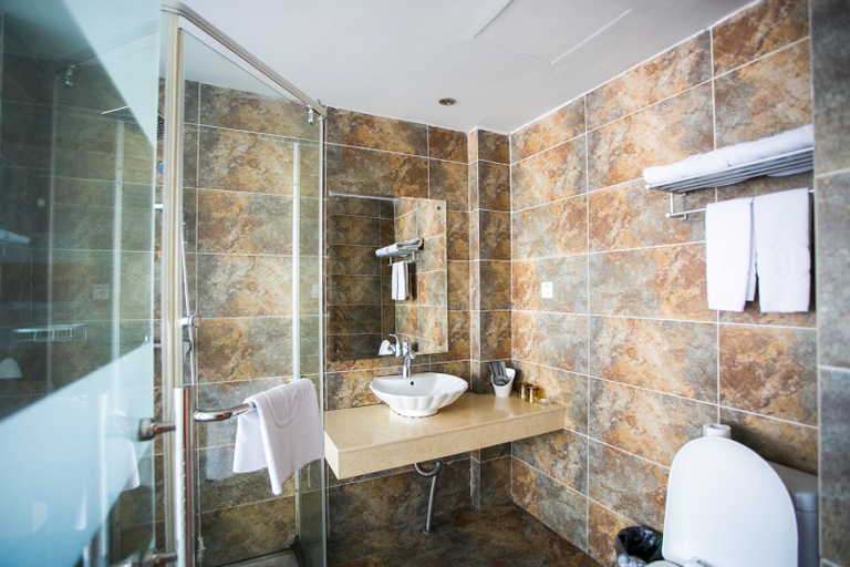 Bathroom 4, Orange Hotel Shaoxing Wenli College Luxun's Hometown, Shaoxing