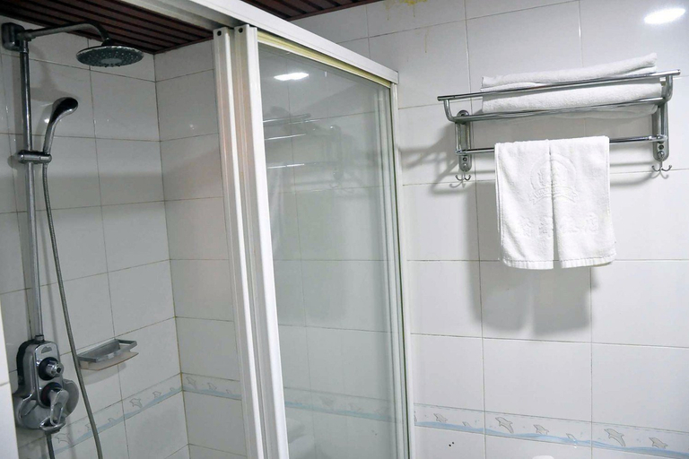 Bathroom 2, Nihao Hotel Xingtai North Gangtie Road Handu, Xingtai