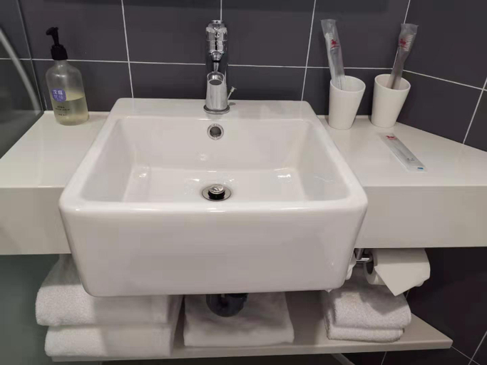 Bathroom, Hanting Tai'an Daimiao Qingnian Road, Tai'an