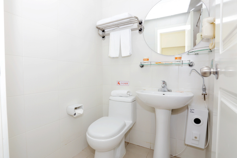 Bathroom 3, ホームイン ビジネスホテル(), Nanjing