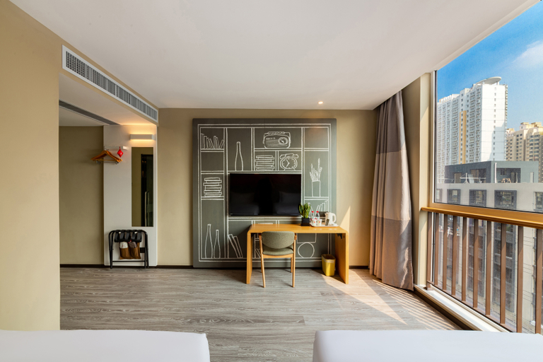 Others 5, Elong R.YUN Hotel (Shijiazhuang Railway Station Suncun Subway Station), Shijiazhuang