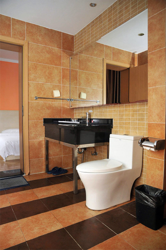 Bathroom 3, Starway Hotel Zibo Railway Station Liuquan Road, Zibo