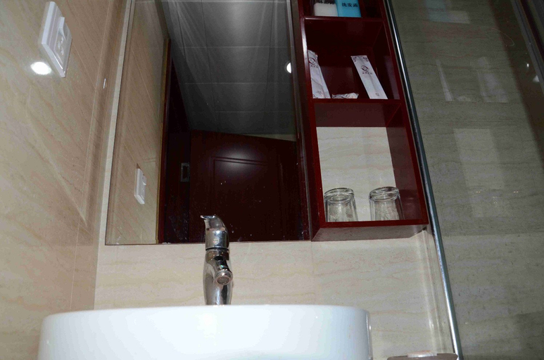 Bathroom 2, Super 8 Hotel, Shaoxing