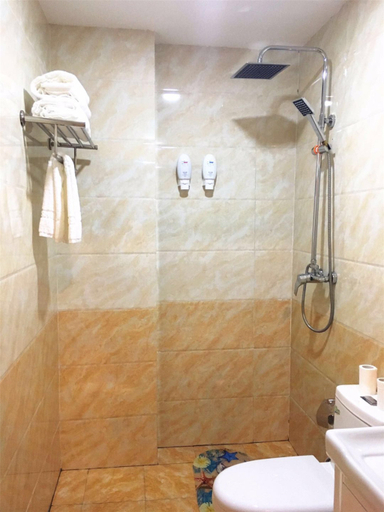 Bathroom 2, Xinyue Lishui Holiday Hotel, Zhengzhou