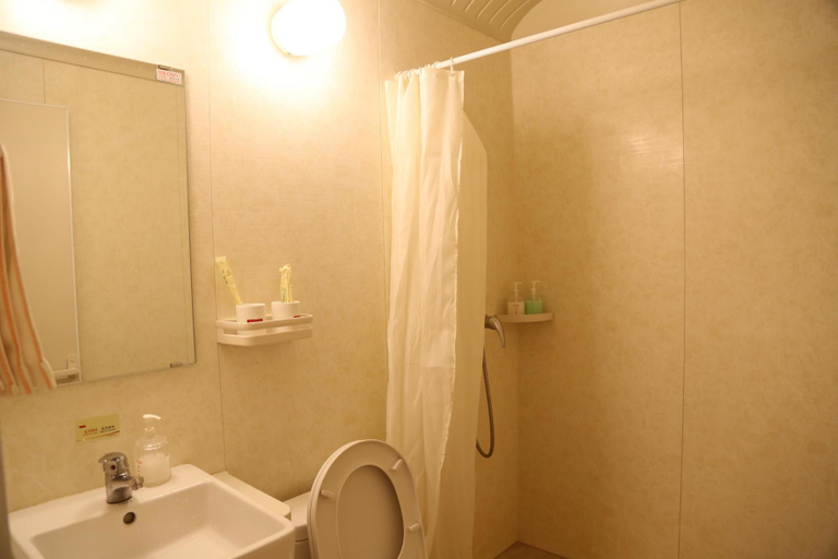 Bathroom 2, Shell Hotel (Jinan 960 Hospital Zoo), Jinan