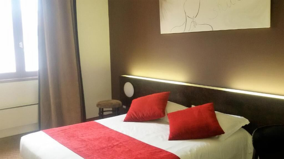 Bedroom 3, LOGIS Hôtel Le Merle Blanc, Saône-et-Loire